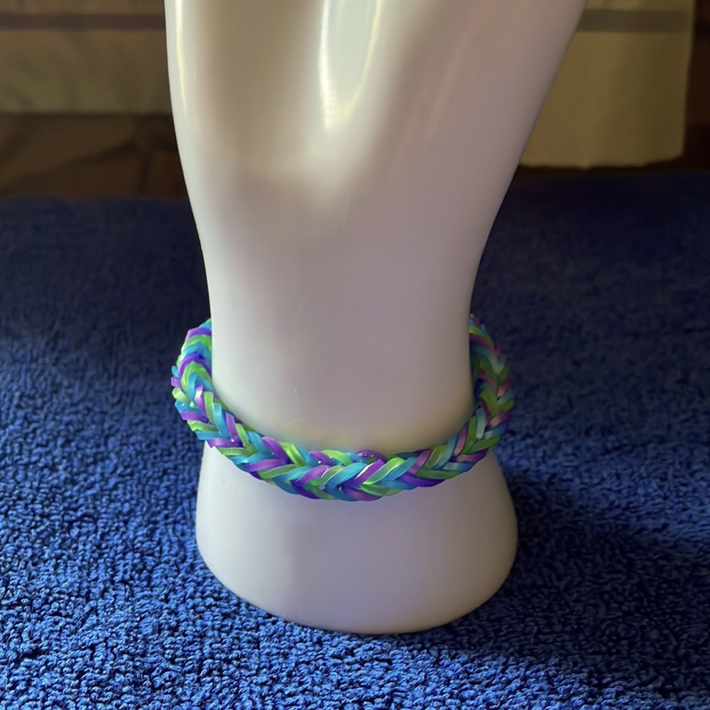 Multicolored Fishtail Bracelets - Picture 3 of 14